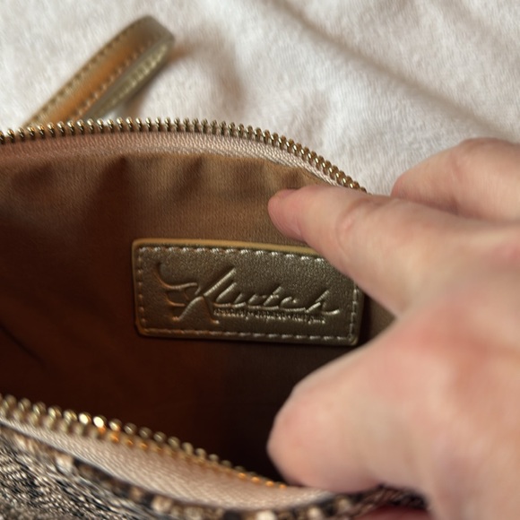 Wristlet - Picture 3 of 4